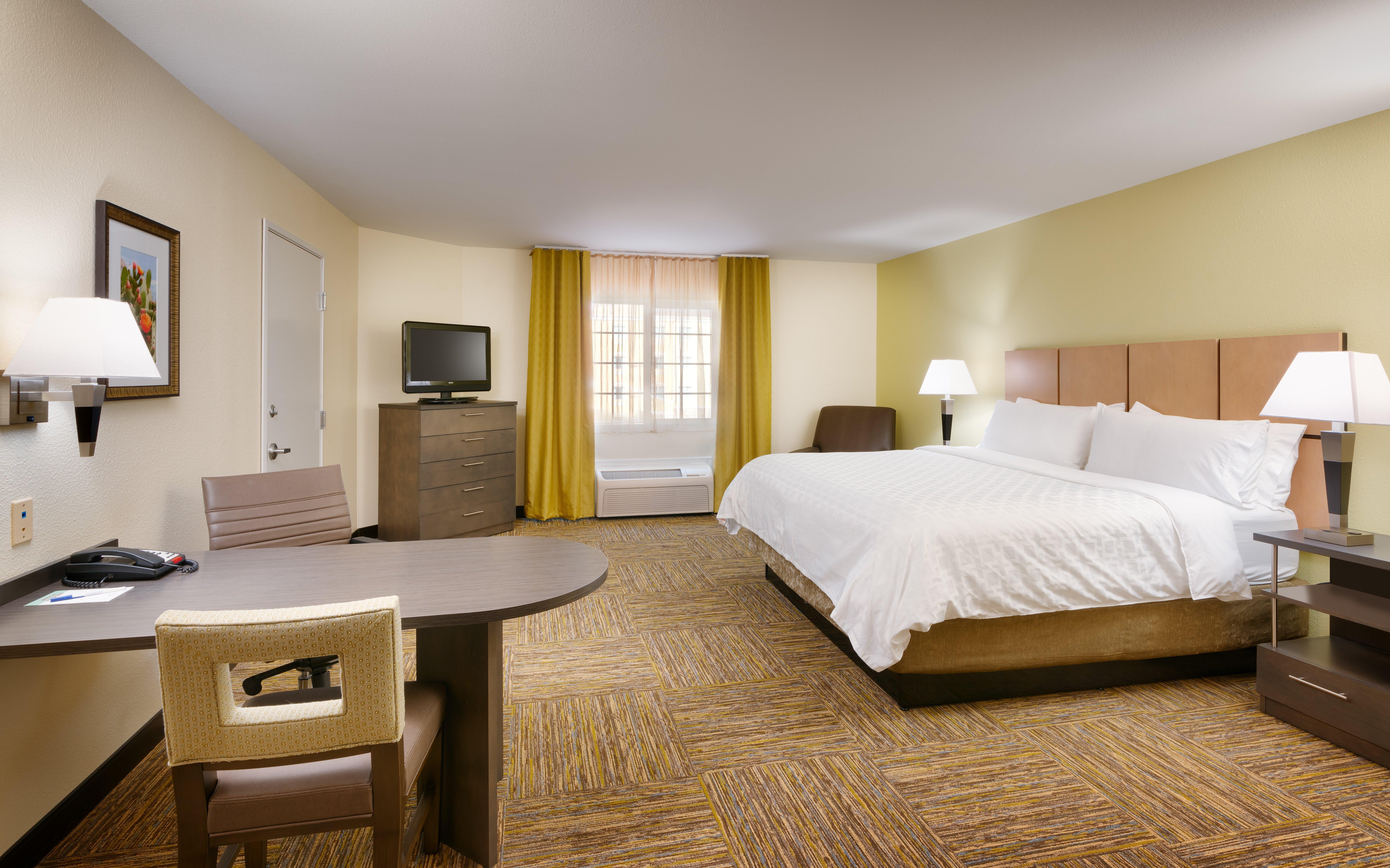 แคนเดิ้ลวูด สวีท พลาโน อีสต์ Hotel ภายนอก รูปภาพ